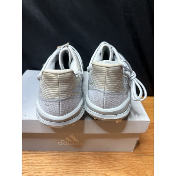 Athletic_Shoes